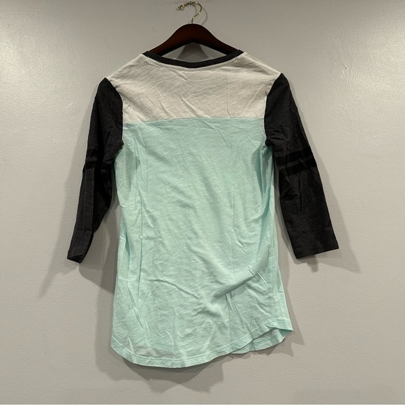 Victoria’s Secret PINK 3/4 Sleeve Colorblock Tee XS - Picture 4 of 6